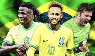 The best Brazilian player is named. Neymar is the 5th. Who is the leader?