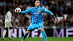 Is Lunin under threat? Real intends to sell six football players