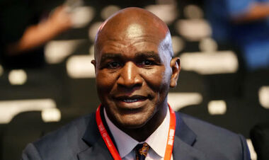 The legendary Holyfield reacted to Mike Tyson's defeat by Paul