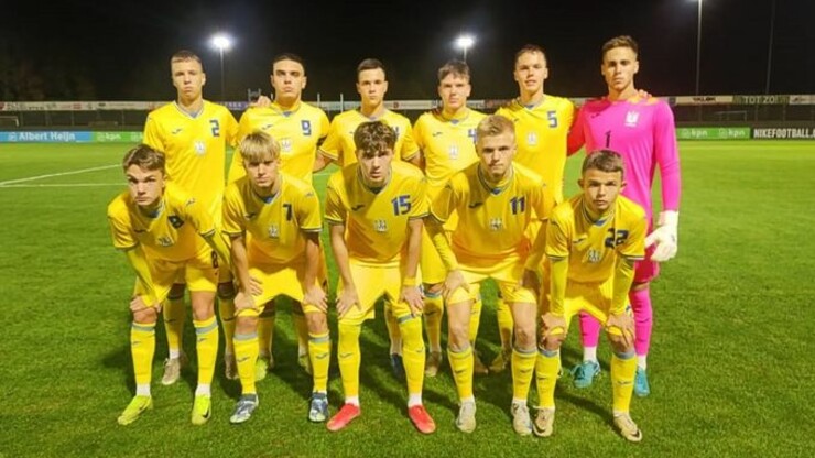 Против фаворита не удивили. Украина U-19 завершила отбор на Евро без очков