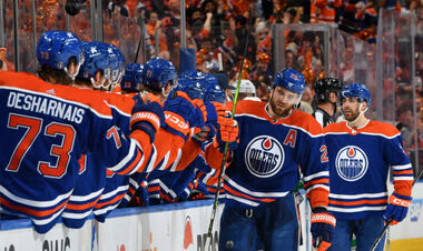 Плей-оф НХЛ. Бостон продовжив серію з Флоридою, Едмонтон обіграв Ванкувер