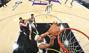 Фантастическая концовка: Вагнер приносит Орландо победу над Лейкерс