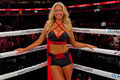 PHOTO. The ring girl of the Paul-Tyson fight became an Internet star. Who is she?