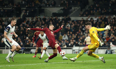 Dovbyk's goal and assist were cancelled. Roma snatched a draw from Tottenham at 90+1