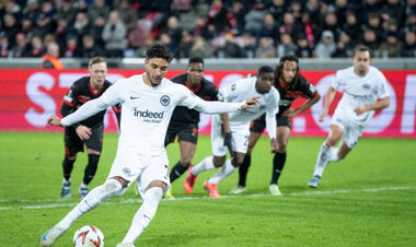 Мідтьюлланд – Айнтрахт Франкфурт 1:2. Перемога німців у гостях. Відео голів