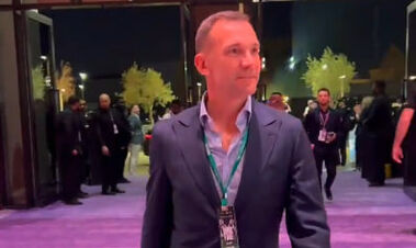 ВИДЕО. Шевченко прибыл на арену, на которой Усик проведет бой против Фьюри