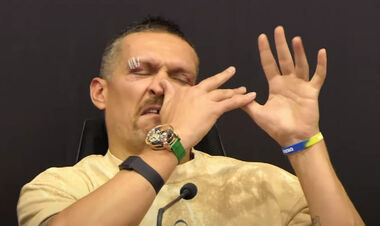 ВІДЕО. Веселун-чемпіон. Ти – душніла! Усик запалив і розсмішив журналістів