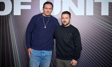 «Украинцы бьют мощно!» Зеленский поздравил Усика с победой над Фьюри