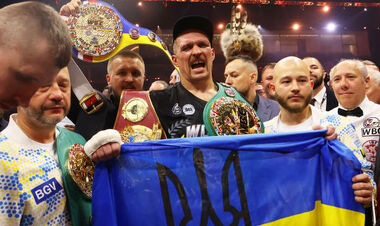 Усик увійшов до топ-компанії абсолютних чемпіонів у боксі
