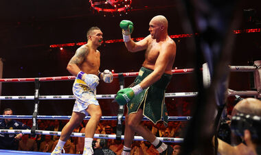 ФОТО. Нокдаун у бою Усик – Ф'юрі порівняли з картиною епохи Просвітництва