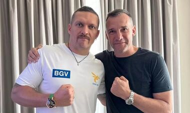 Шевченко дал оценку победе Усика над Фьюри в мегафайте