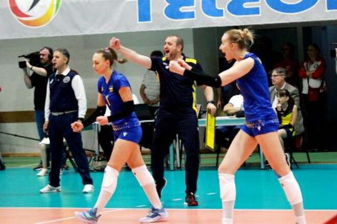 Четвертая победа женской сборной Украины в Золотой Евролиге