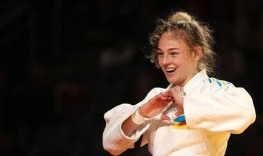 Золото Білодід на ЧЄ, Ракіцький може залишити Шахтар, камбек Ястремської