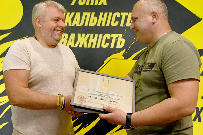 Григорий Козловский получил награду от Министерства обороны