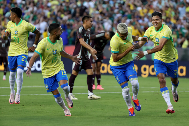 Переможний гол Ендріка. Бразилія переграла Мексику у товариському матчі