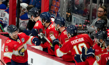 Фінал Кубка Стенлі. Флорида оформила 4 шайби, проблеми Едмонтона