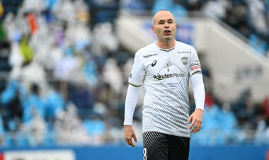 Легендарный Иньеста назвал лучшего футболиста всех времен