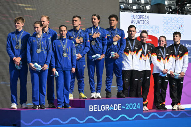 Українці взяли командне срібло на ЧЄ-2024 зі стрибків у воду
