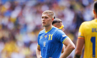 Легендарный клуб провел новые переговоры с Жироной по трансферу Довбика