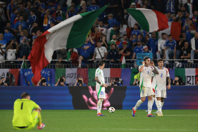 Италия упустила шанс повторить рекорд Англии на Евро