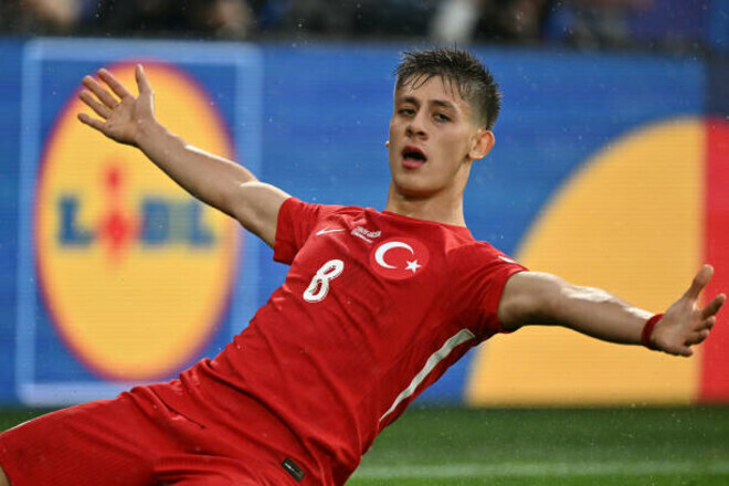 Вундеркинд сборной Турции может пропустить матч против Португалии