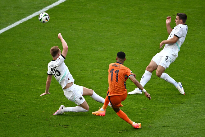 ВИДЕО. Гакпо забил в ворота сборной Австрии на старте второго тайма