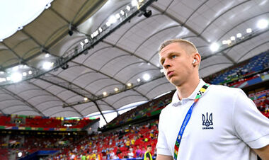 ФОТО. Зинченко встретился со звездой сборной Бельгии перед решающим матчем