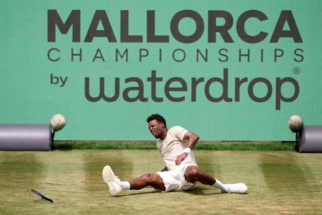 Монфис не сумел пробиться в финал травяного турнира ATP на Мальорке