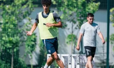 ОФІЦІЙНО. Молодий захисник продовжив контракт з Металістом 1925