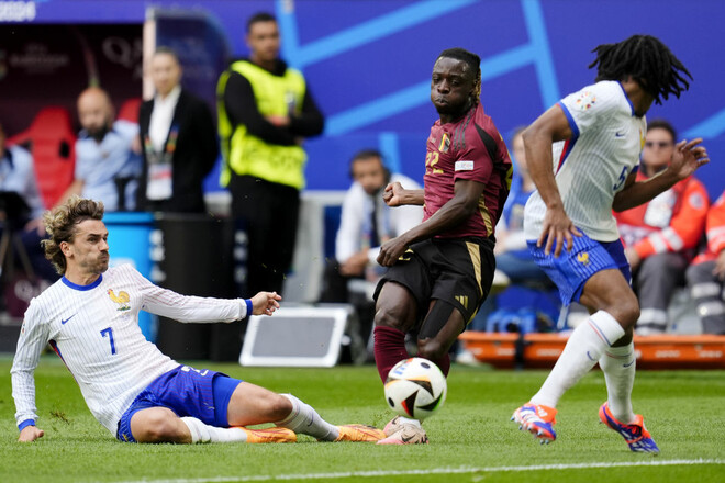 Франция – Бельгия – 1:0. Все решил автогол. Видео гола и обзор матча
