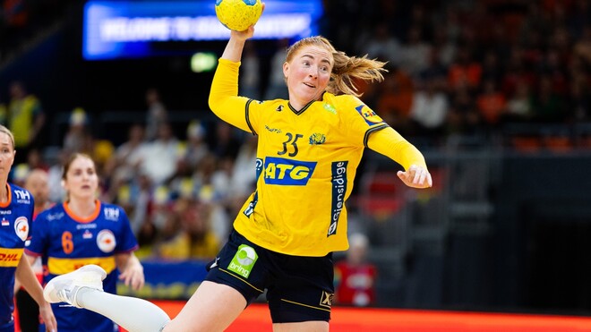 Жіноча збірна Швеції програла команді Нідерландів у товариському матчі.