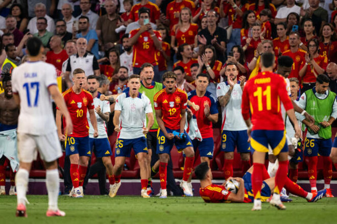 ФОТО. Как Испания обыграла Францию ​​и вышла в финал