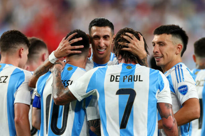 Аргентина достигла финала на третьем кряду крупном турнире