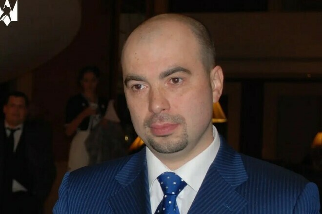 Хокеїст Завальнюк, який зрадив Україну, має паспорт громадянина рф