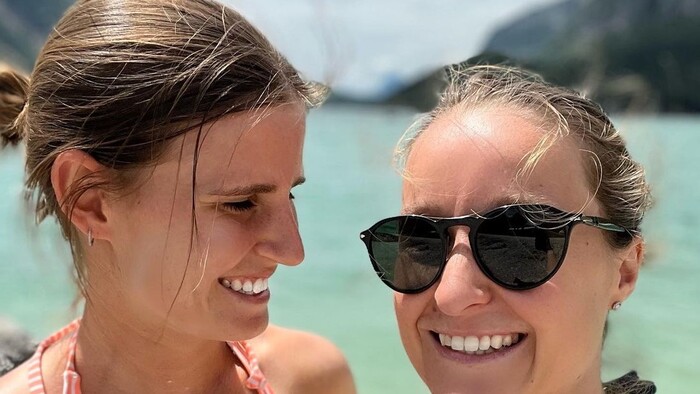 ФОТО. Бельгийская теннисистка сообщила о своей второй помолвке