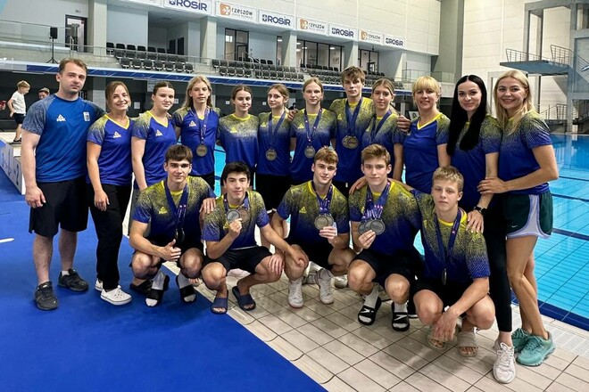 Українці здобули 17 медалей на юніорському ЧЄ-2024 зі стрибків у воду