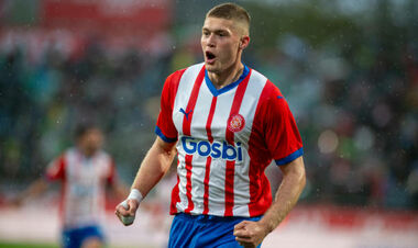 Источник: известна причина задержки трансфера Довбика в Атлетико