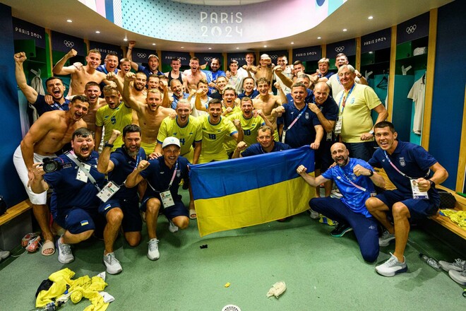 Збірна України з футболу вперше в історії виграла матч на Олімпіаді
