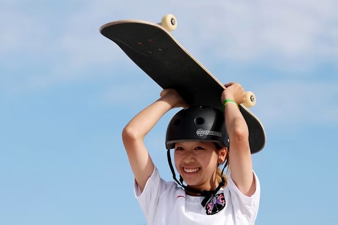 Чемпионка ОИ в 14 лет. Японки завоевали золото и серебро в скейтбординге