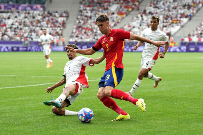 Футбольный турнир ОИ. Испания проиграла Египту, обе сборные вышли из группы
