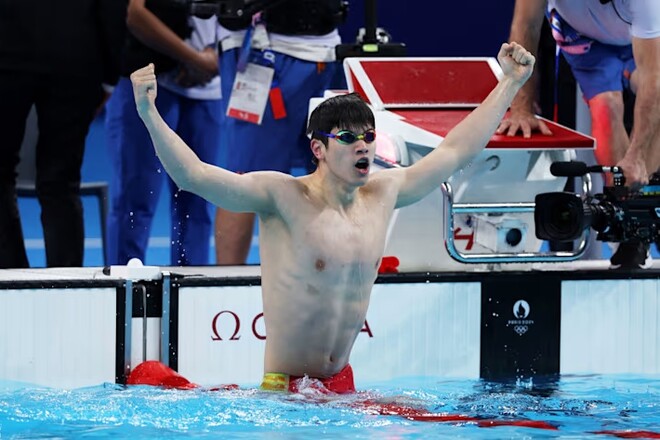 Підсумки дня у плаванні. Китаєць встановив світовий рекорд на 100 м в/с