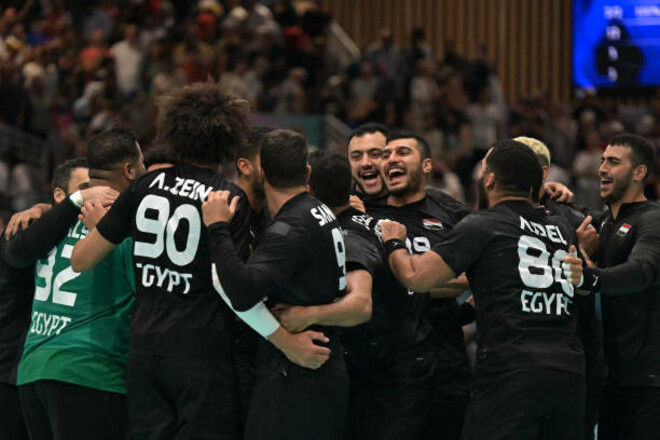 Египет продолжает творить чудеса в мужском гандбольном турнире на ОИ