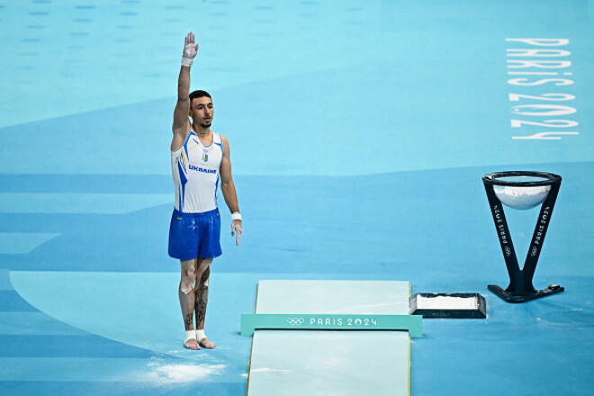 Чепурный и Радивилов остались без медалей Олимпиады в опорном прыжке