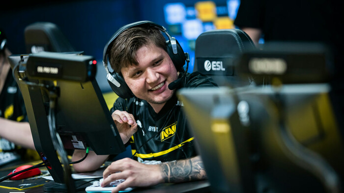 ФОТО. Модельна зовнішність. S1mple показав свою нову дівчину