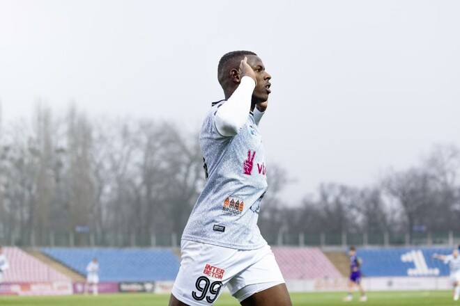 Источник: Лидер Вереса не хотел возвращаться в Украину, клуб его заставил