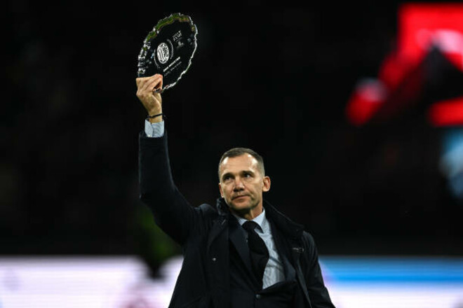 ФОТО. Шевченко нарешті показав свою маму. Вийшло емоційно