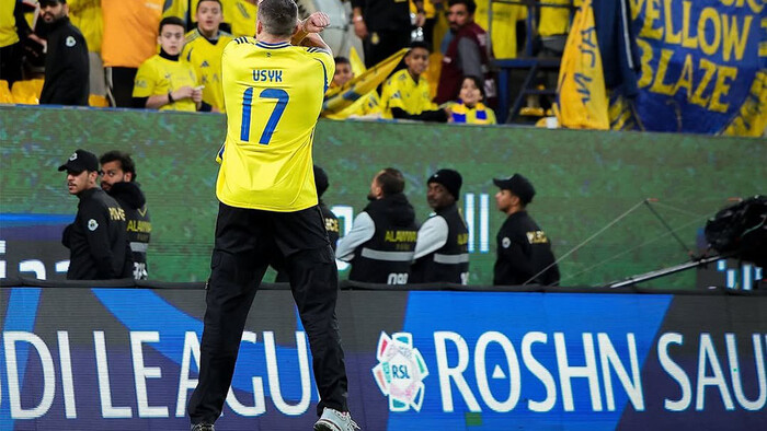 ФОТО. Усик повторив легендарне святкування Роналду. Ось як вийшло