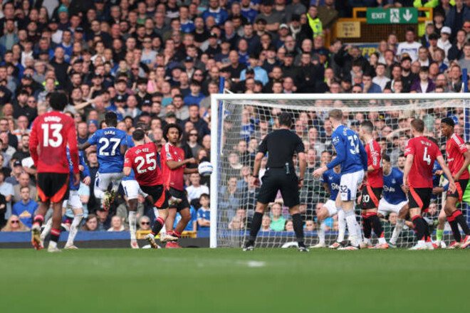 Манчестер Юнайтед забил лишь раз в первом тайме за последние 11 матчей АПЛ