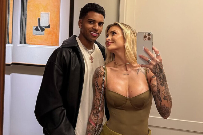 ВІДЕО. Дівчина зірки Реала відповіла на чутки про розставання