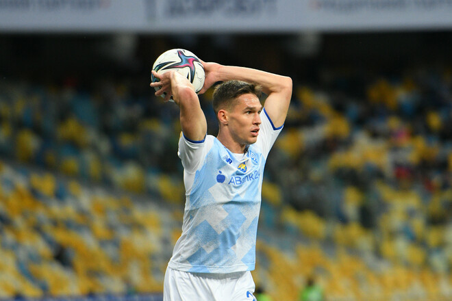 Два гравці київського Динамо змінили ігрові номера